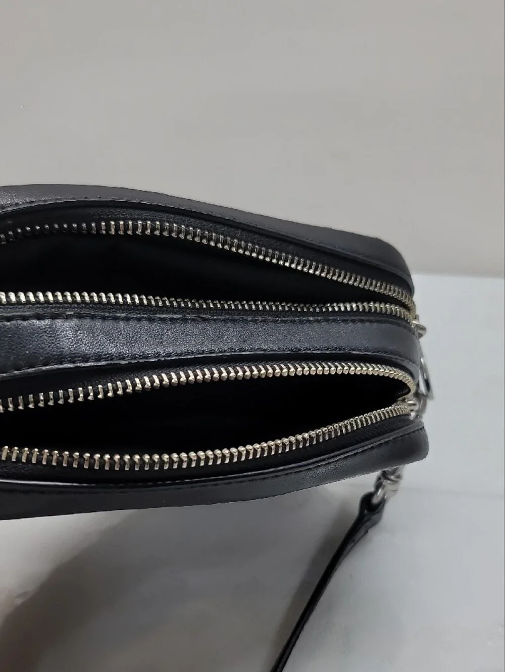 Tory Burch Perry Bombe Mini Bag